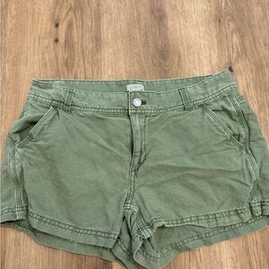 J. Crew Green Cargo Shorts Relaxed Fit